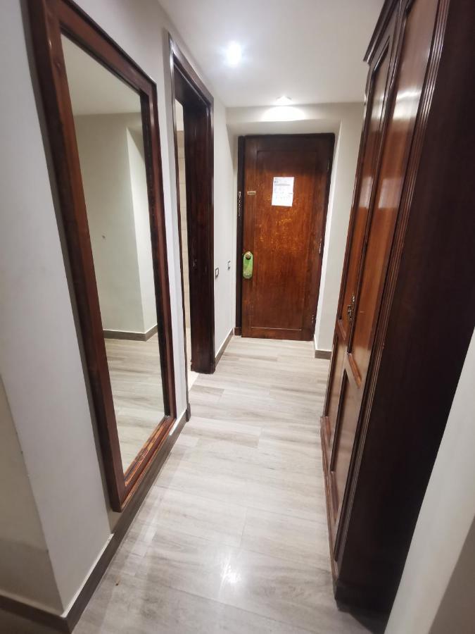 Green Plaza Inn Alexandria Exterior foto