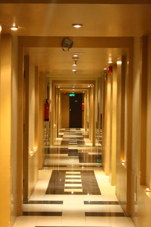 Green Plaza Inn Alexandria Exterior foto